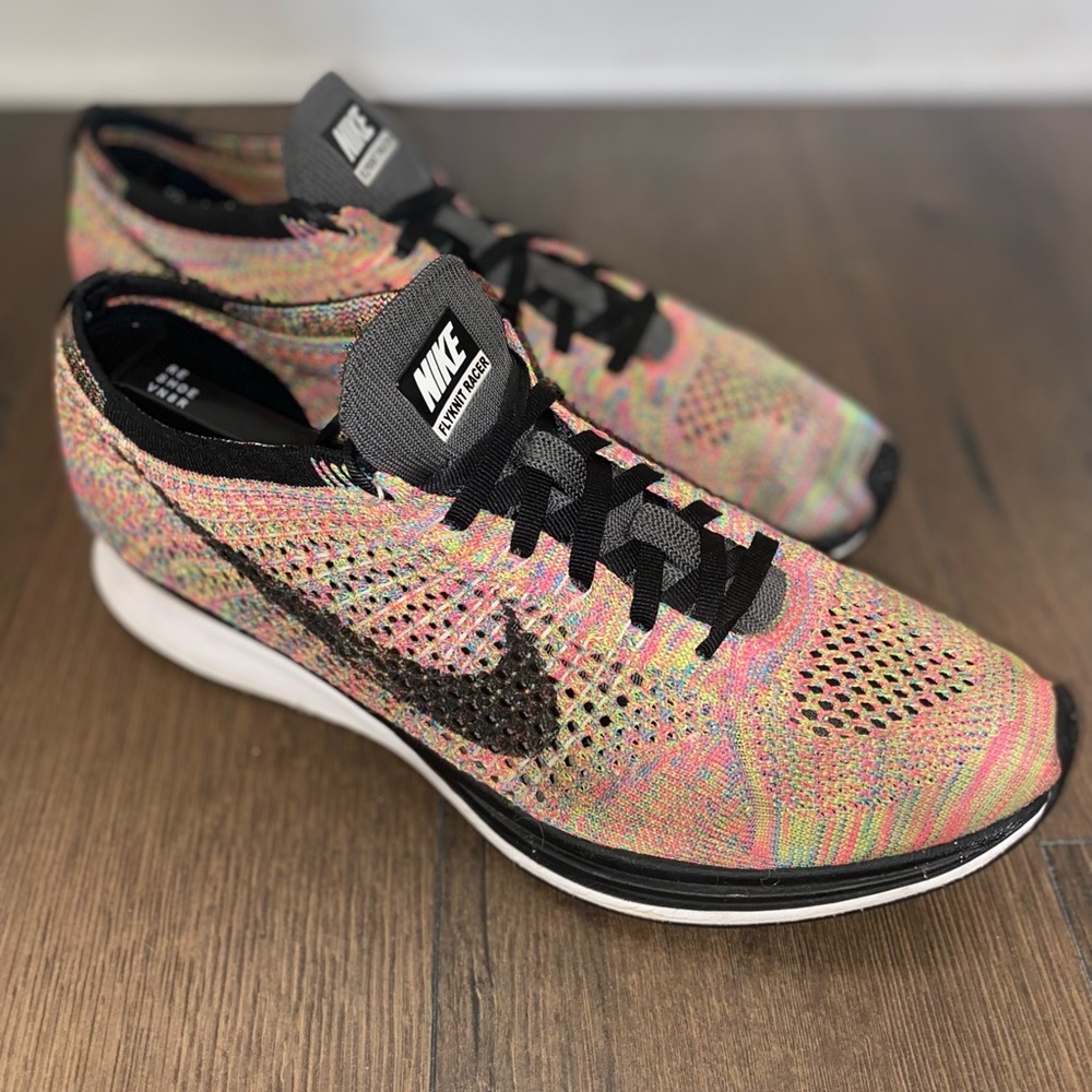 Nike Flyknit Racer Pink Green Blue Pastel Multicolored Size 10